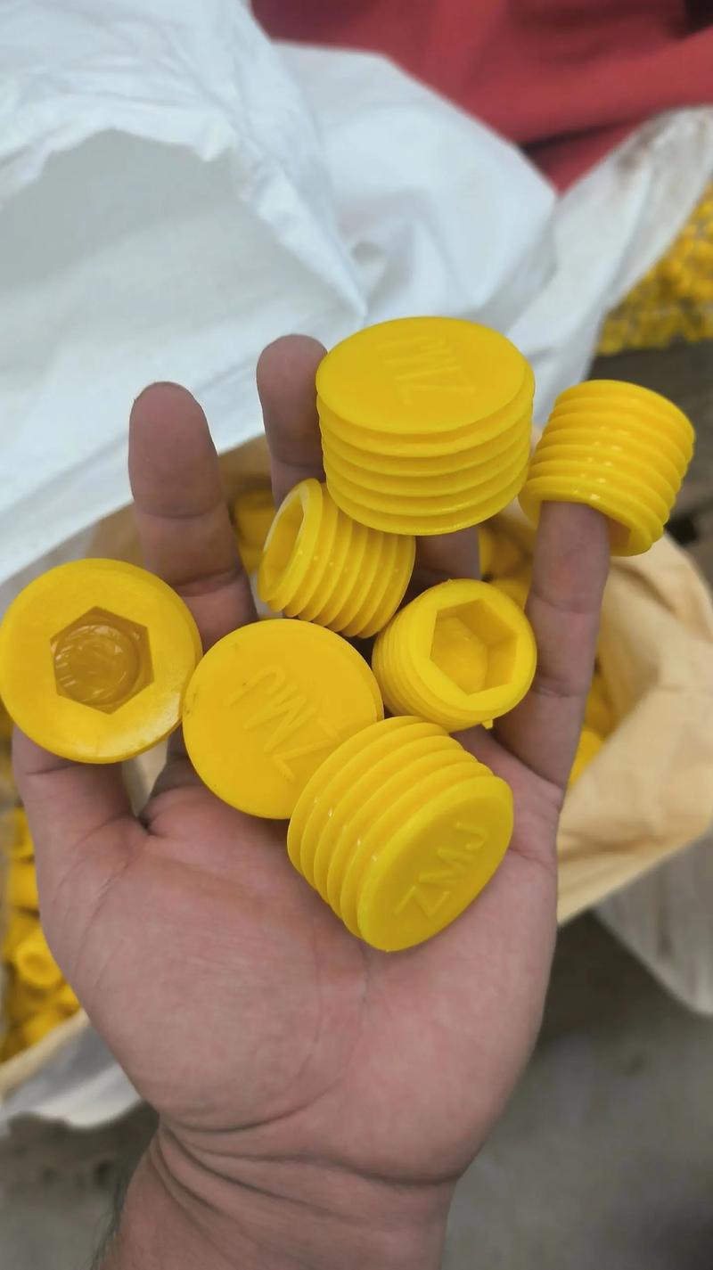 專業(yè)加工定做各類塑料橡膠制品，滿足煤礦設備與液壓系統(tǒng)需求